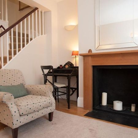 Veeve - City Cottage Vr ลอนดอน ภายนอก รูปภาพ