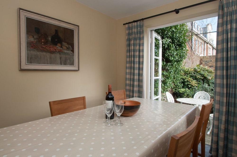 Veeve - City Cottage Vr ลอนดอน ภายนอก รูปภาพ